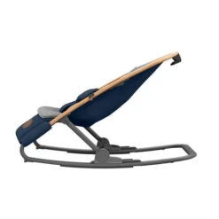 Maxi-Cosi Kori Wippe Essential Blue 7 Maxi-Cosi Kori Wippe Essential Blue -Kinderreise Angebote Store 2835720110 2020 maxicosi homeequipment bouncer kori blue essentialblue side new