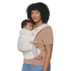 Ergobaby Adapt SoftFlex Mesh Natural Beige Babytrage -Kinderreise Angebote Store baby carrier adpat sfm natural beige studio 01