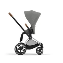 CYBEX PRIAM Kinderwagen Mirage Grey Bundle New Generation Inkl. 7 Zubehörartikel 27 CYBEX PRIAM Kinderwagen Mirage Grey Bundle New Generation Inkl. 7 Zubehörartikel -Kinderreise Angebote Store cyb 23 int y270 priam chbr migr rwf print medium