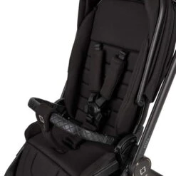 Moon Resea Plus Kinderwagen Black/black Matt Zubehör Bundle 30 Moon Resea Plus Kinderwagen Black/black Matt Zubehör Bundle -Kinderreise Angebote Store k24 reseaplus 64940530 sportsitzgurtsystem black 633 1