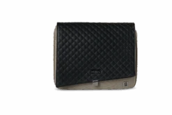 Moon Premium Wickeltasche Mud Mit Wickelauflage, Geldtasche & Befestigungssystem 7 Moon Premium Wickeltasche Mud Mit Wickelauflage, Geldtasche & Befestigungssystem -Kinderreise Angebote Store moon k23 messengerbag mud 0138